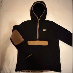 The North Face | Plush Fleece Hooded Half Zip